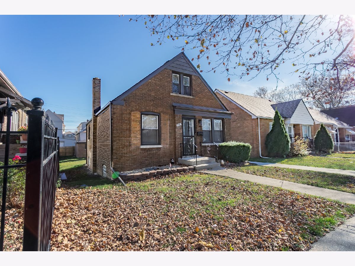 Homes & Condos & Townhomes Sold Fair Elms Chicago Illinois, 9747 Avenue J
