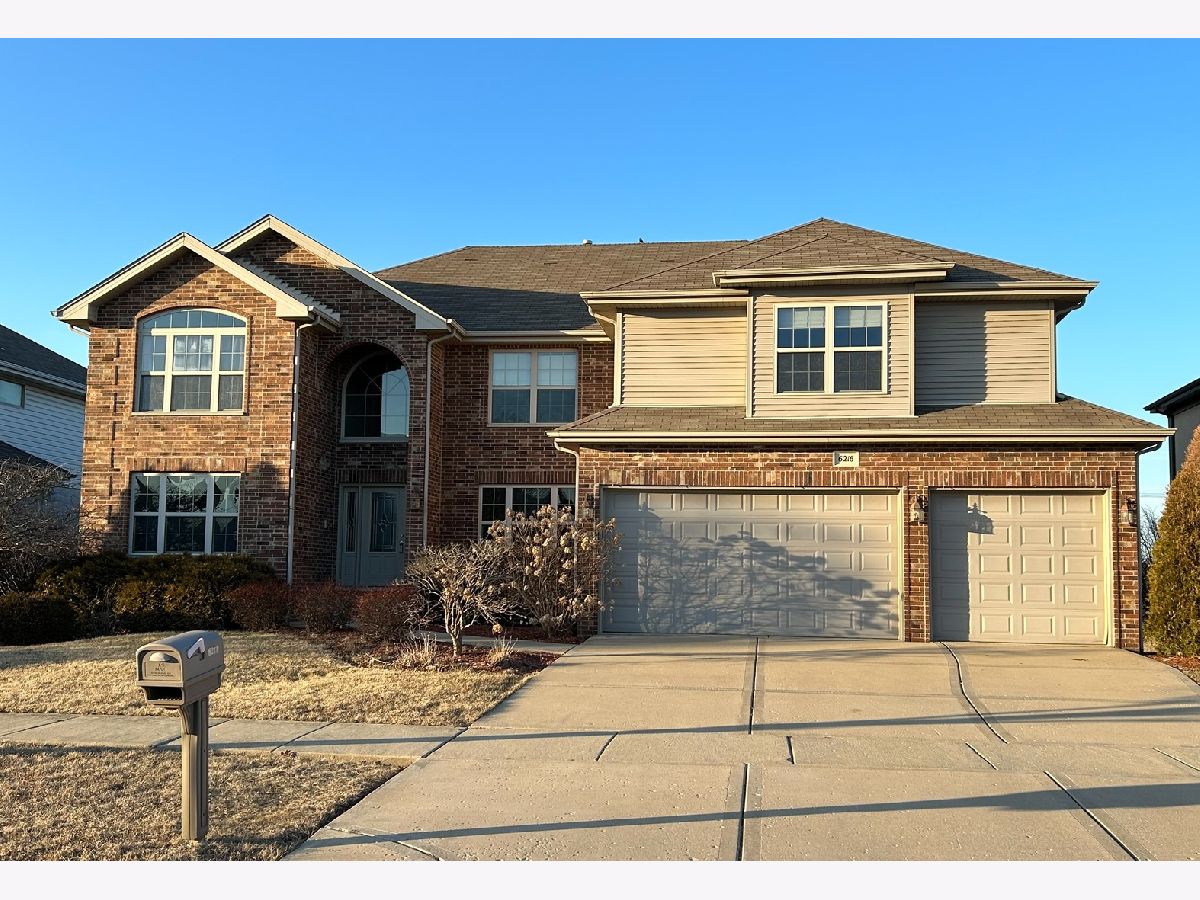 Homes & Condos & Townhomes For Sale Ridgeland Manor Matteson Illinois, 6216 Vincent Lane