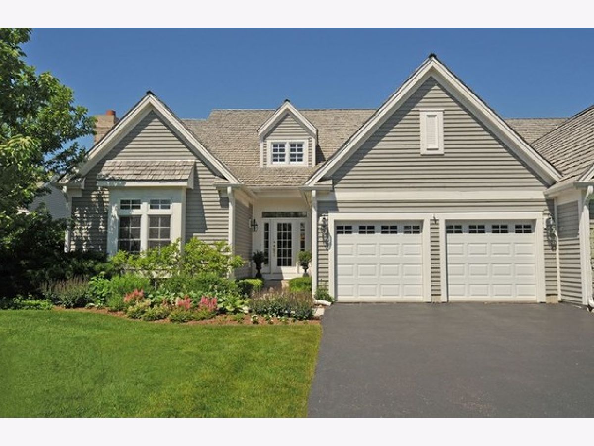 Townhomes & Homes Sold Stonebridge Lake Forest Illinois, 120 Newport