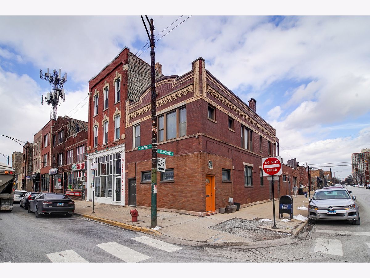 Condos & Townhomes Rented Noble Square Chicago Illinois, 1200 Grand