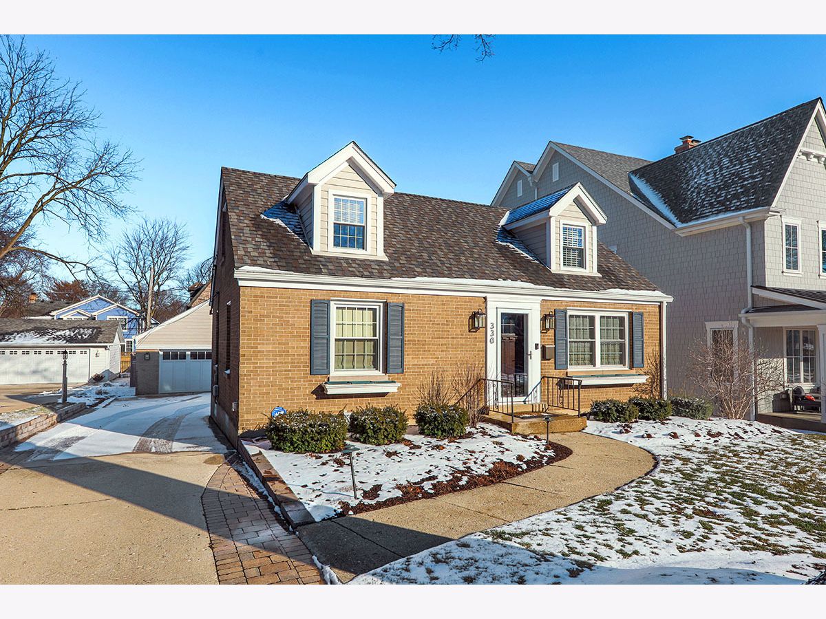 Homes Rented East Highlands Naperville Illinois, 330 Wright