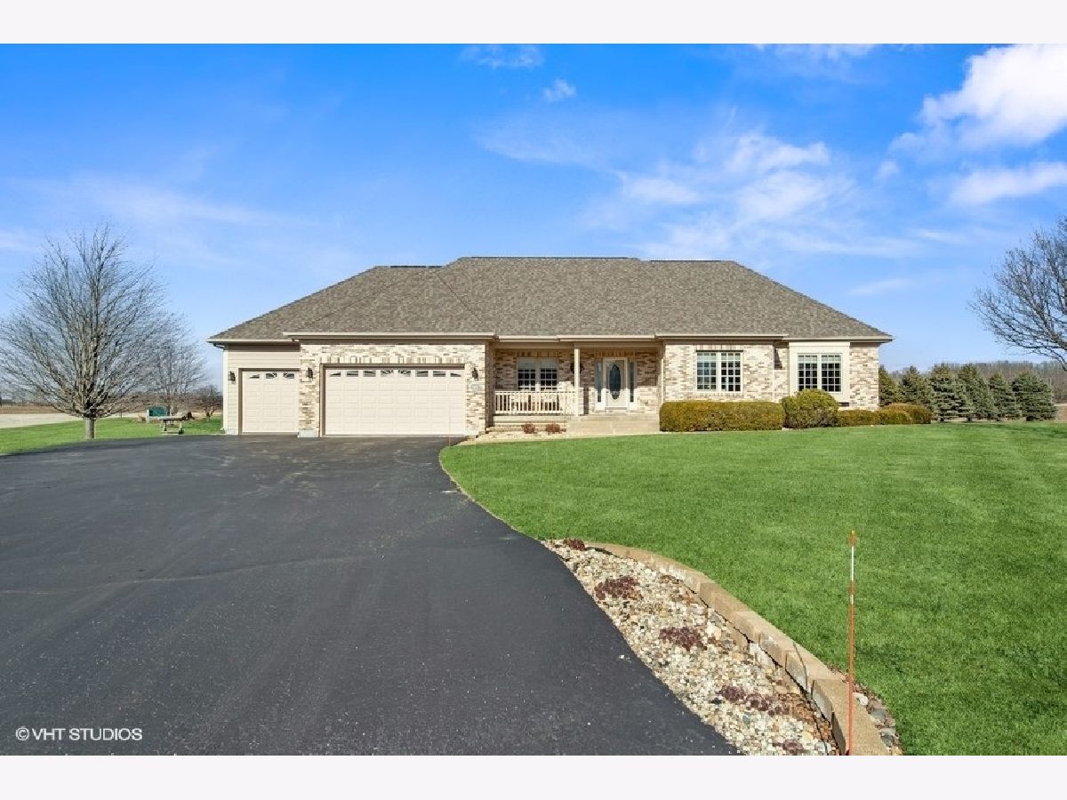 Homes Sold North Prairie Trails Johnsburg Illinois, 6018 Briarwood