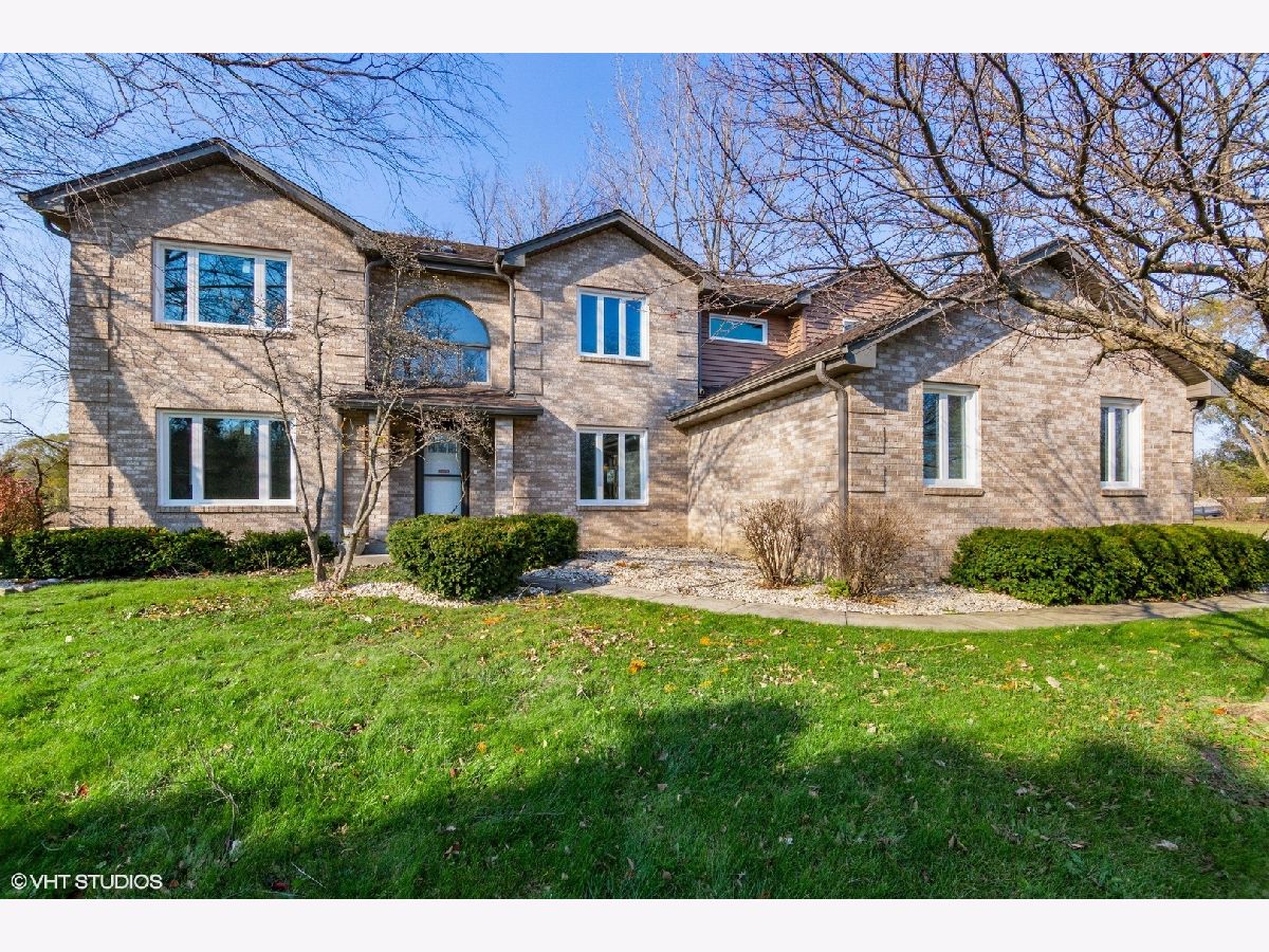 Homes Sold Flora Acres Antioch Illinois, 40580 Dogwood