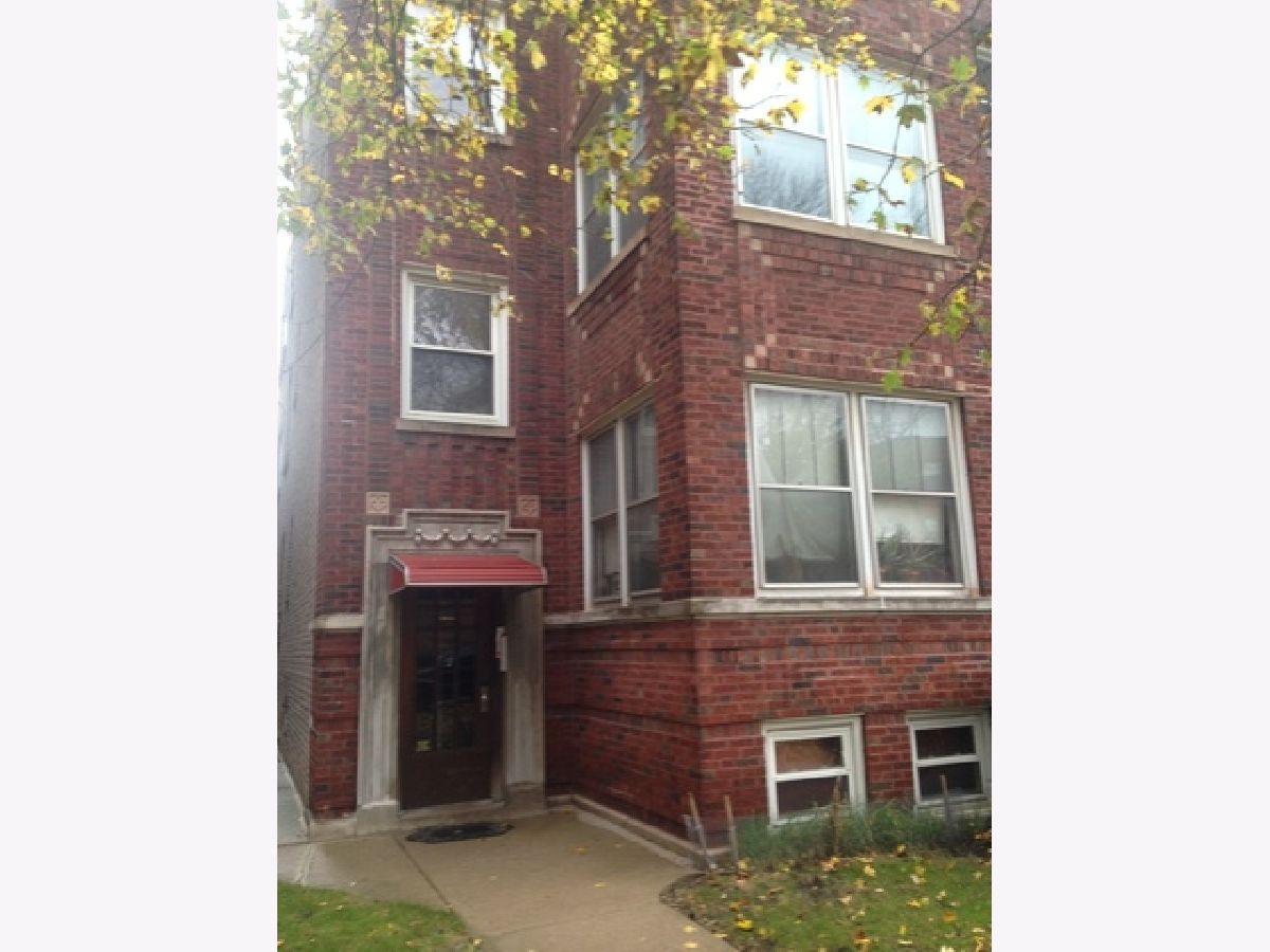 Condominiums & Homes Rented Ravenswood Square Chicago Illinois, 4944 Wolcott