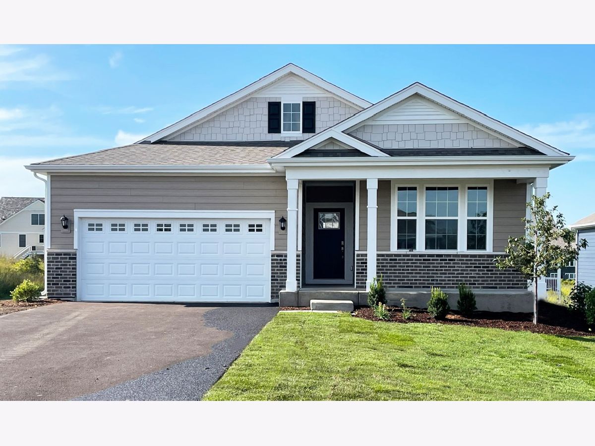 Homes Sold Sanctuary Of Bull Valley Woodstock Illinois, 1401 Finch