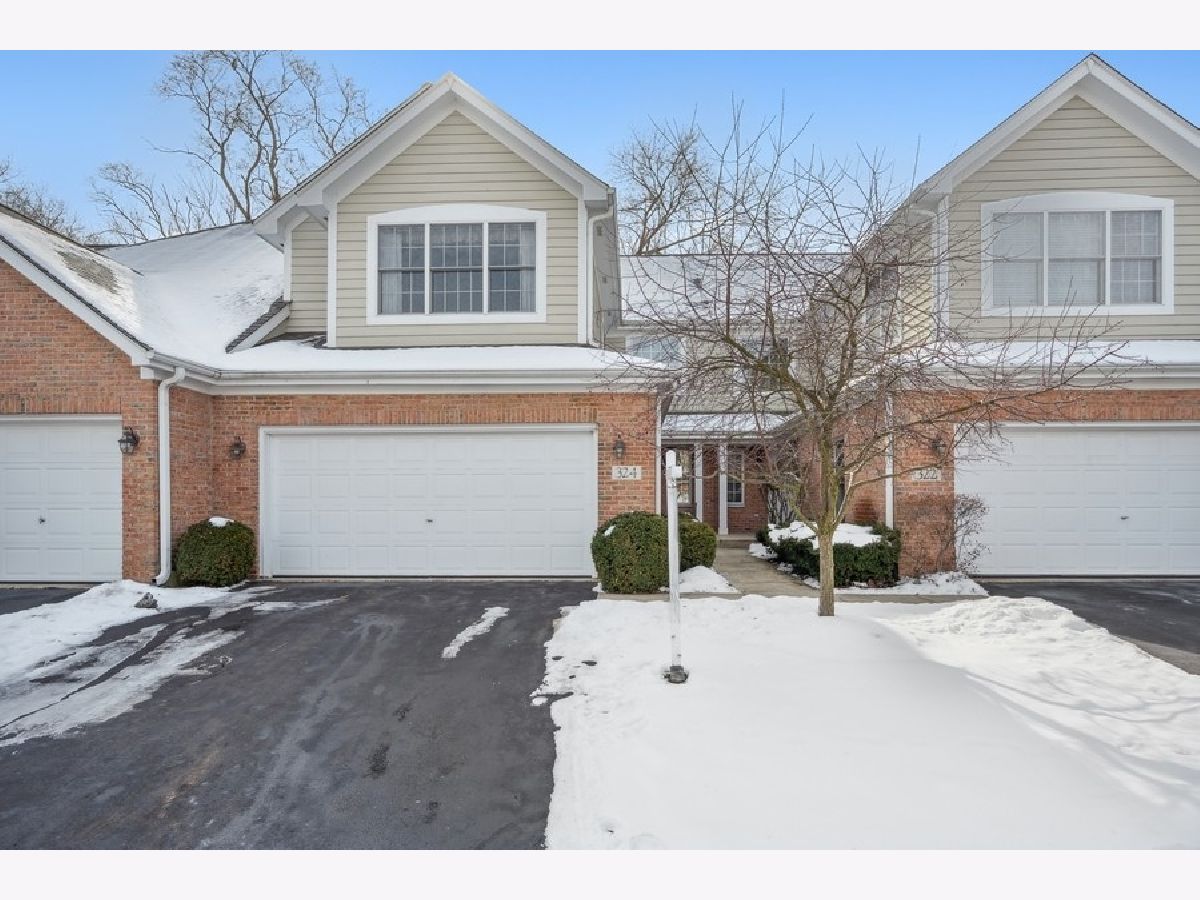 Townhomes Sold Orchard Place Glen Ellyn Illinois, 324 Turnberry