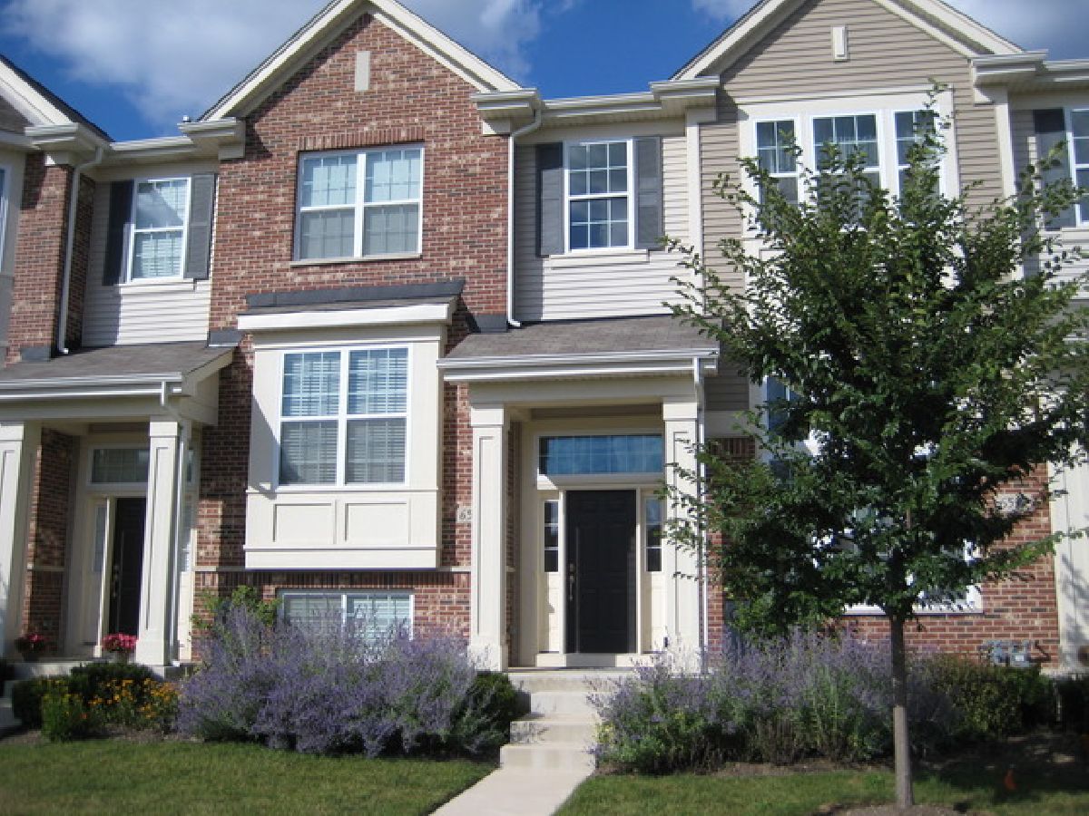 Townhomes Sold Church Street Station Hanover Park Illinois, 6523 Lilac