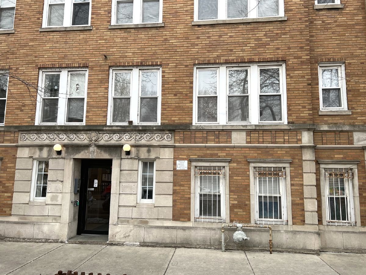 Condos & Townhomes Sold Wayne Way Condominiums Chicago Illinois, 6812 Wayne