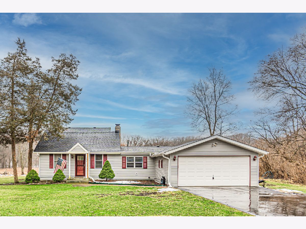 Homes Sold Algonquin Shores Algonquin Illinois, 1450 Winaki