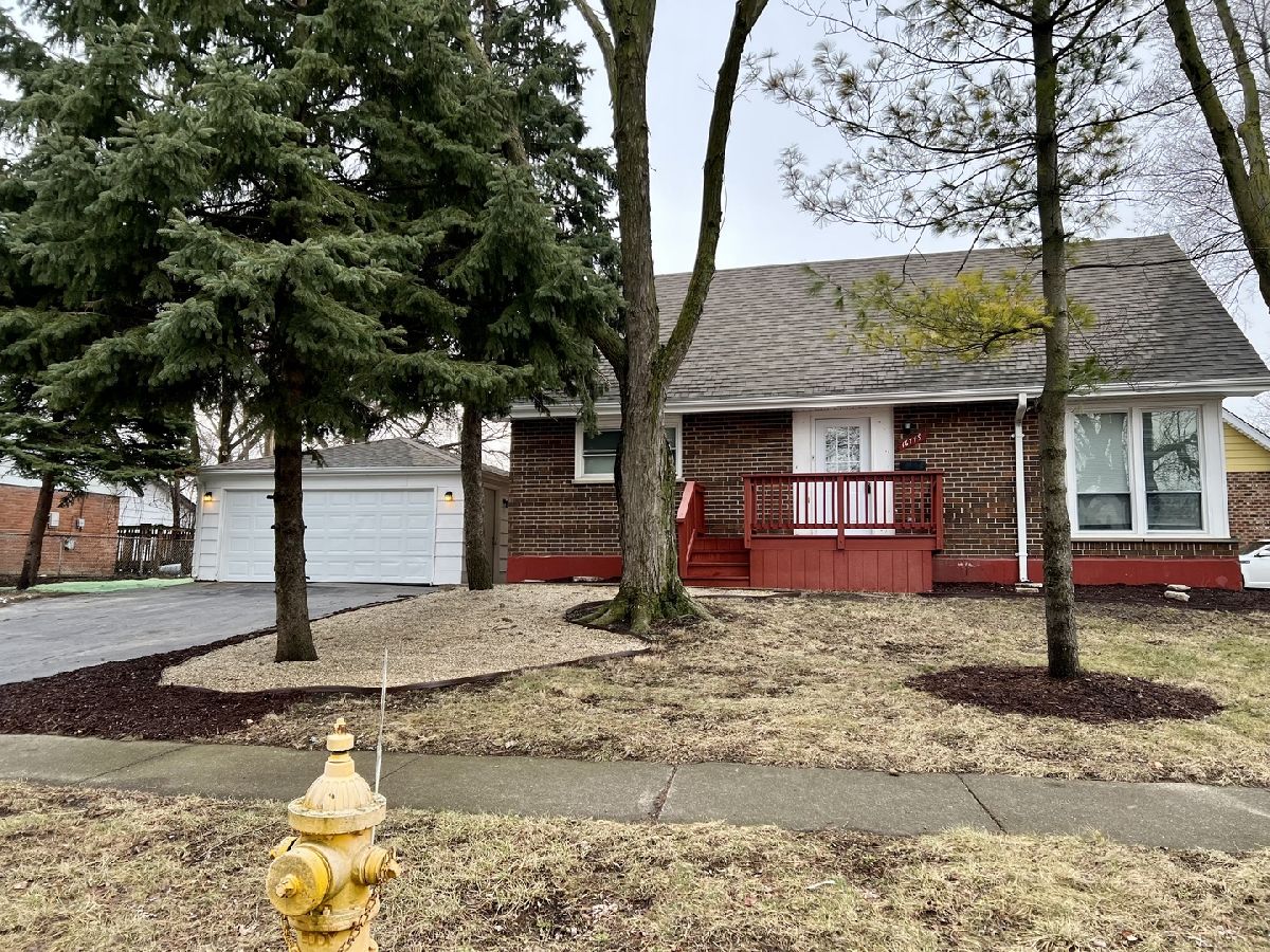 Homes Sold Nob Hill Country Club Hills Illinois, 16749 Sunset Ridge