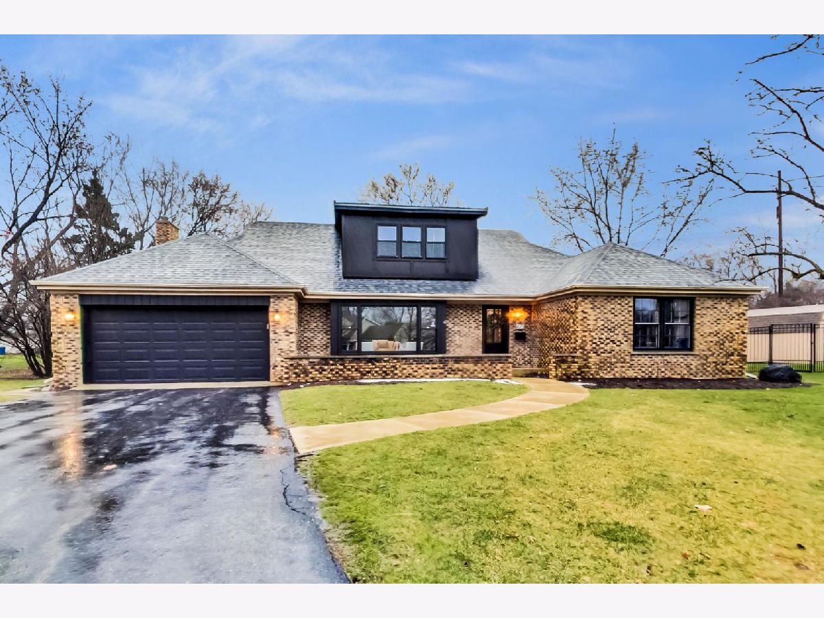 Homes Sold Stratford Hills Elmhurst Illinois, 478 Allison