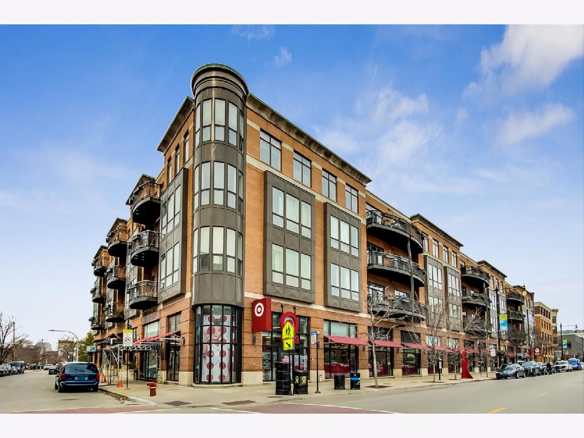 Condominiums Sold Lincoln Park Commons Chicago Illinois, 600 Drummond