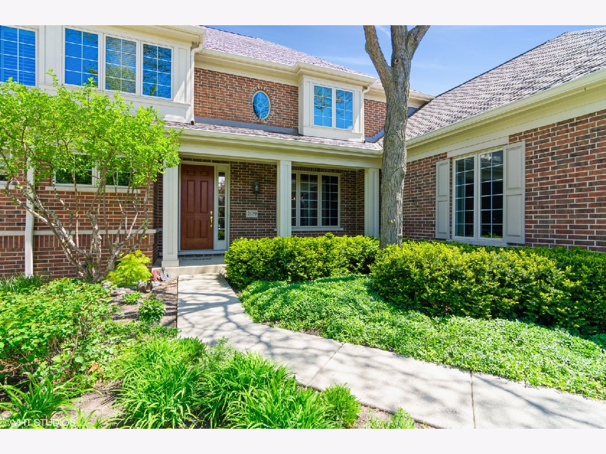 Townhomes & Condos & Homes Sold Royal Ridge Northbrook Illinois, 2139 Claridge