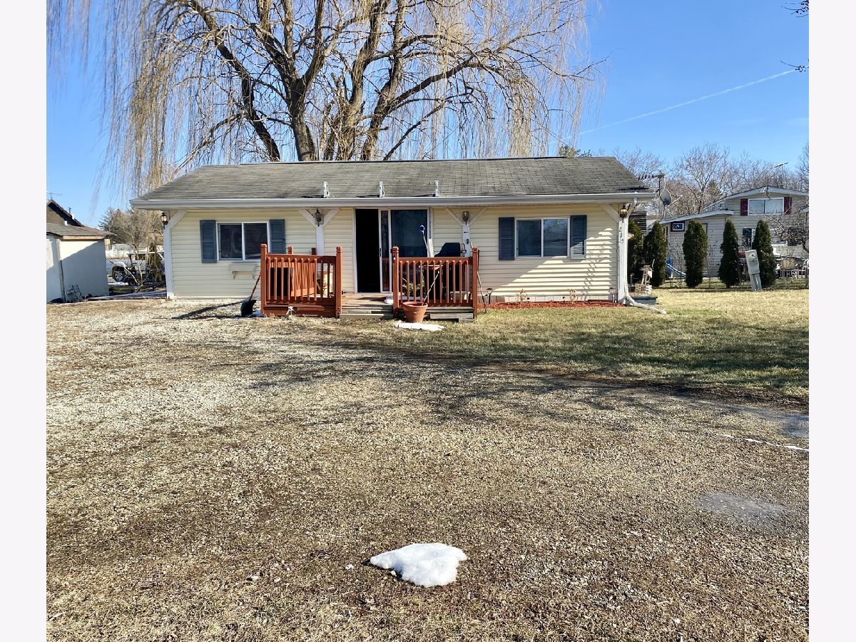 Homes Sold Ports Of Sullivan Lakemoor Illinois, 215 Windward