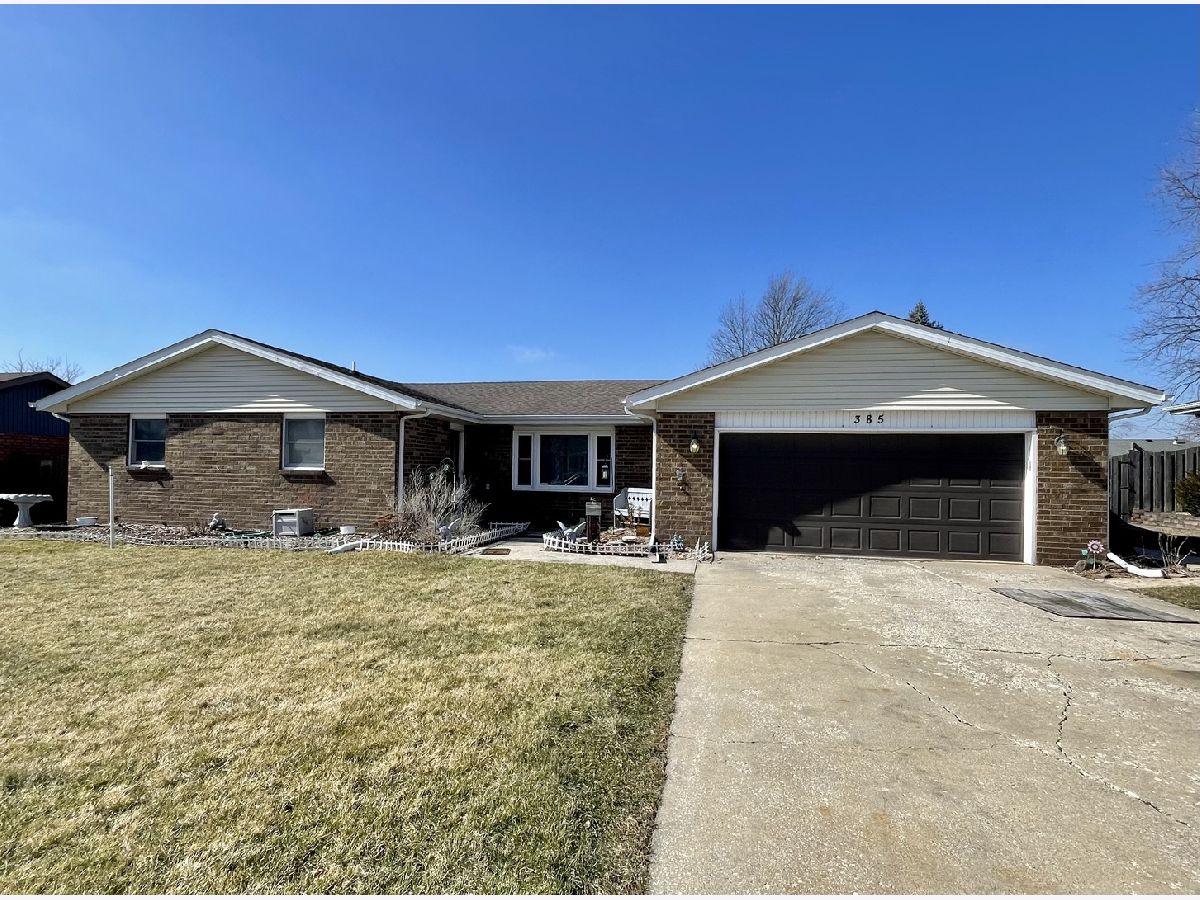 Homes & Townhomes Sold Wright Estates Manteno Illinois, 385 Walnut