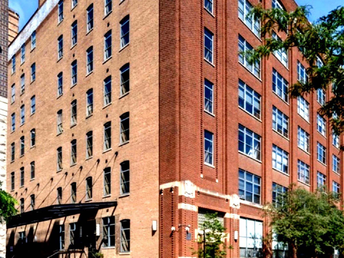 Condos & Townhomes Rented Hale Lofts Chicago Illinois, 14 Peoria