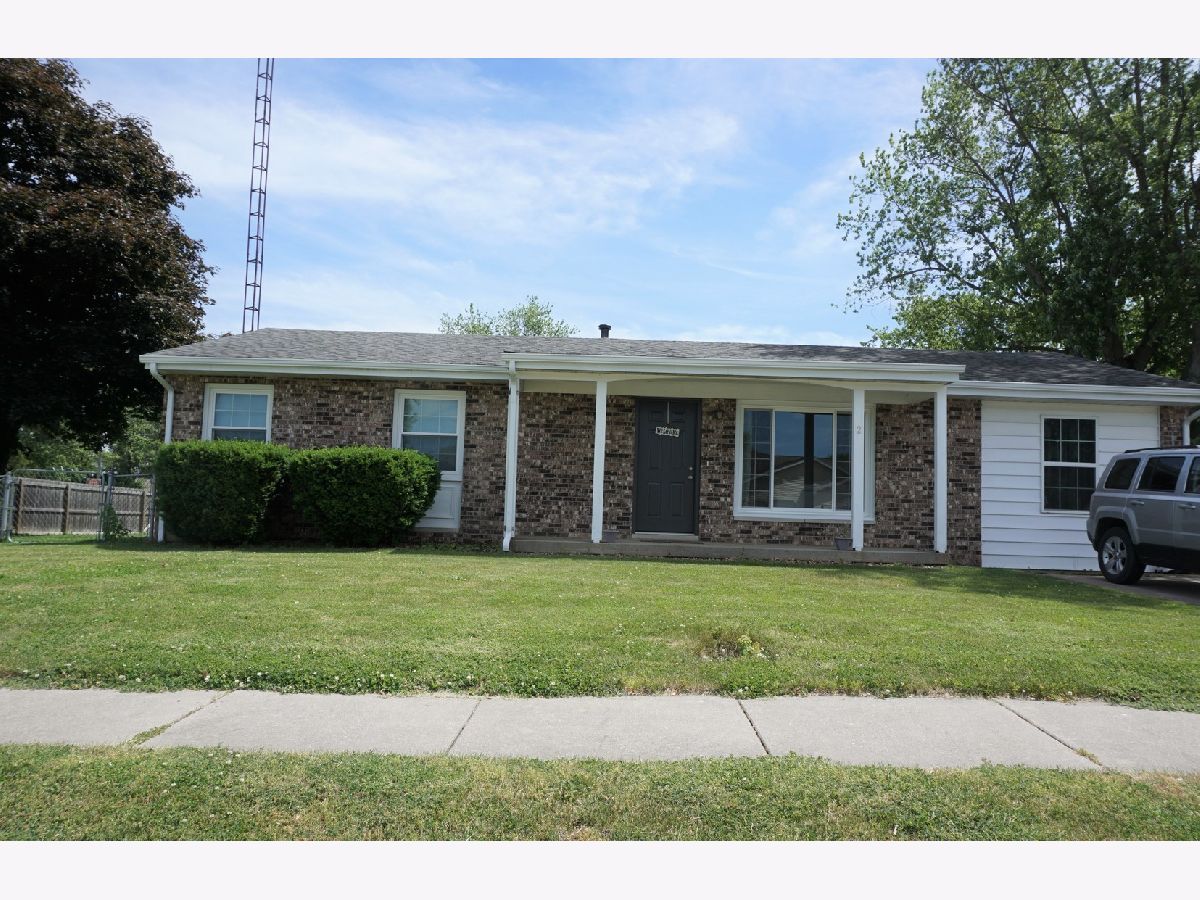 Homes Sold Flair Clinton Illinois, 2 Kirkwood