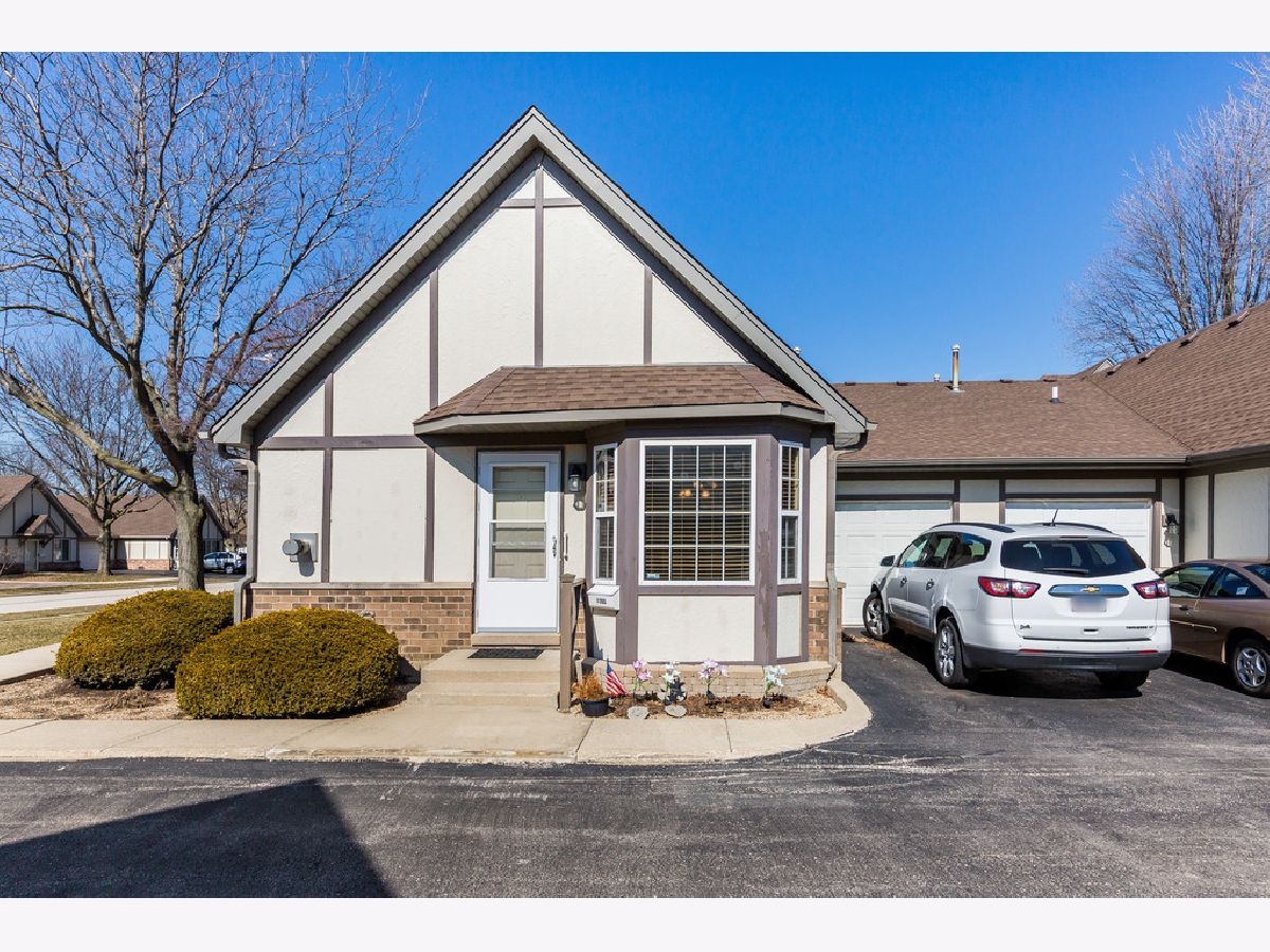 Townhomes Sold Willow Falls Crest Hill Illinois, 1760 Willow Circle