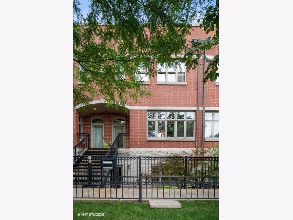 Condos & Townhomes & Homes Sold Prairie District Homes Chicago Illinois, 1812 Calumet