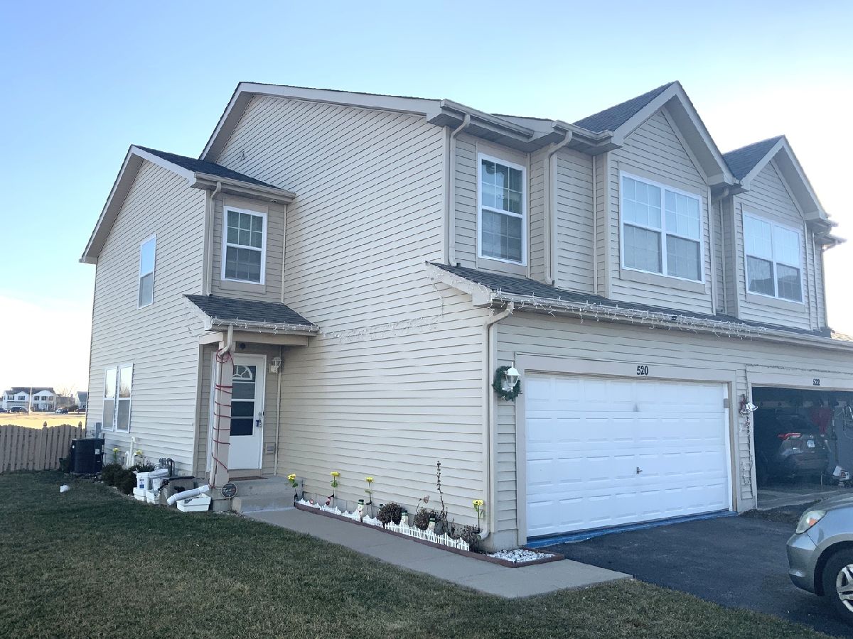 Homes & Condos & Townhomes Sold Arbor Lakes Minooka Illinois, 520 Lily