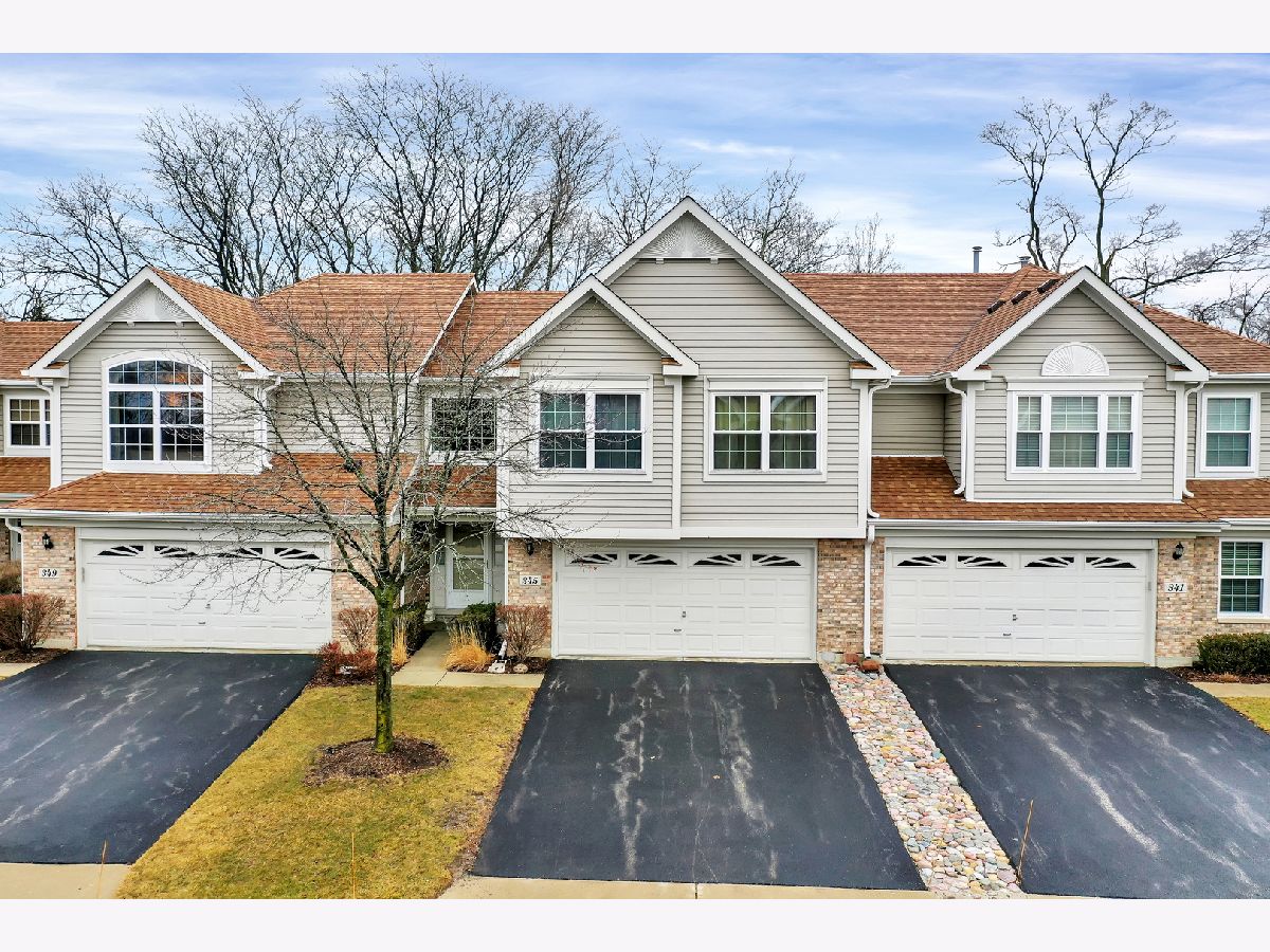 Townhomes & Homes Sold Grosse Pointe Circle Vernon Hills Illinois, 345 Bloomfield