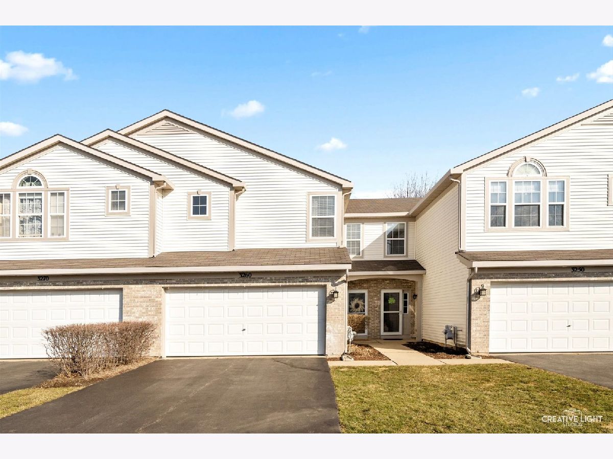 Townhomes & Condos Sold Princeton Crossing Lake In The Hills Illinois, 3260 Ronan