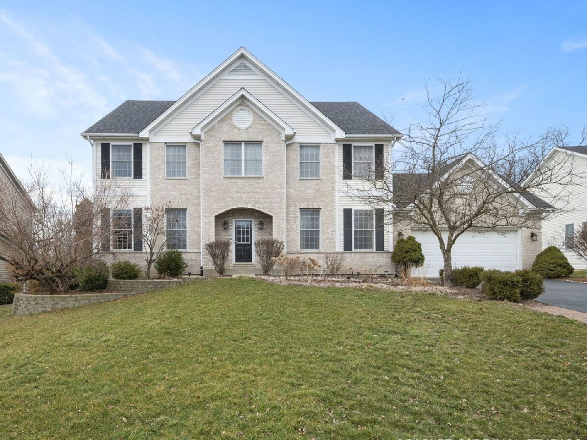 Homes Sold Hunters Ridge Hoffman Estates Illinois, 1252 Caribou
