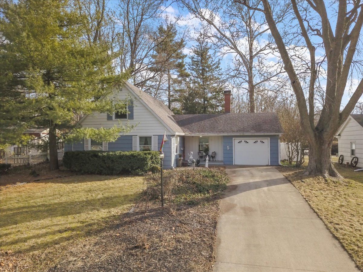 Homes Sold Maplewood Heights Bloomington Illinois, 5 Paul