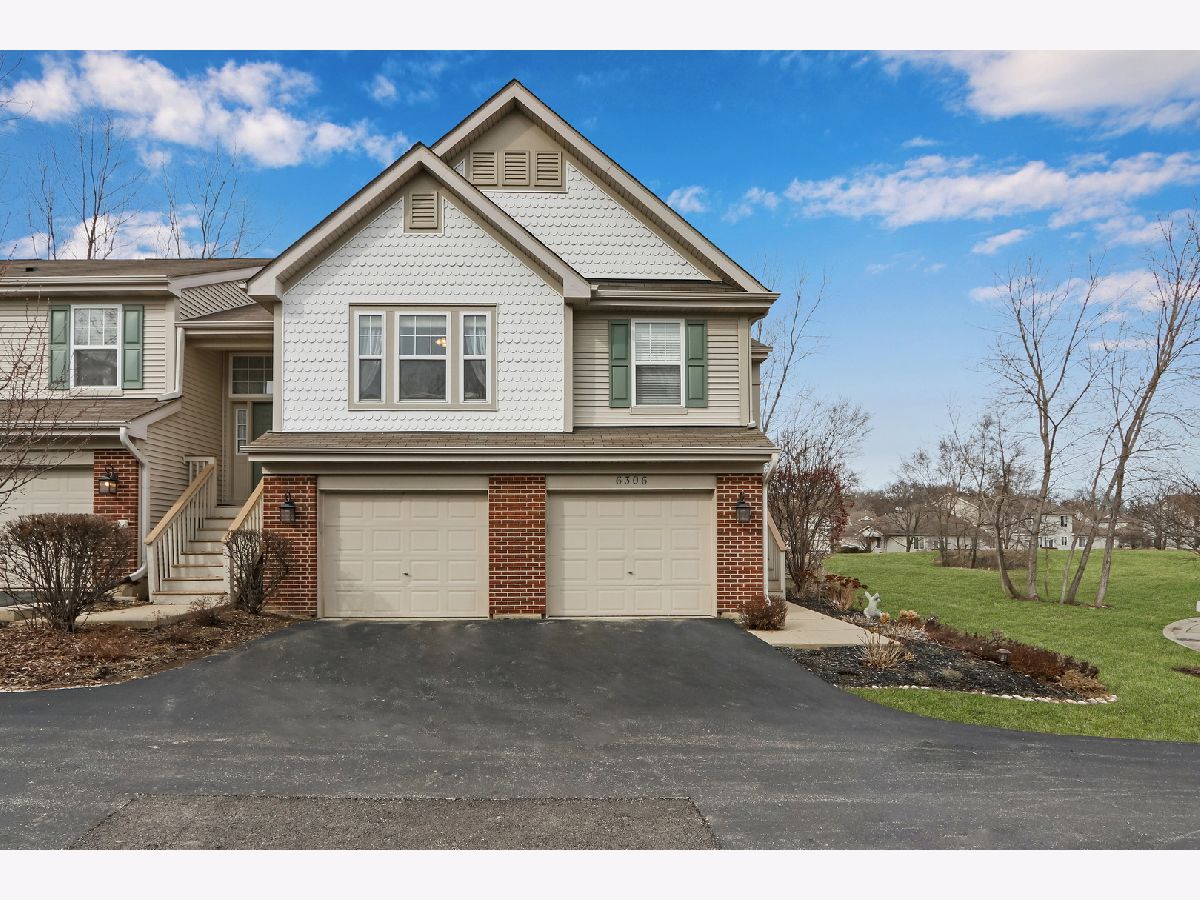 Townhomes Sold Woodland Green Fox Lake Illinois, 6306 Burr Oaks