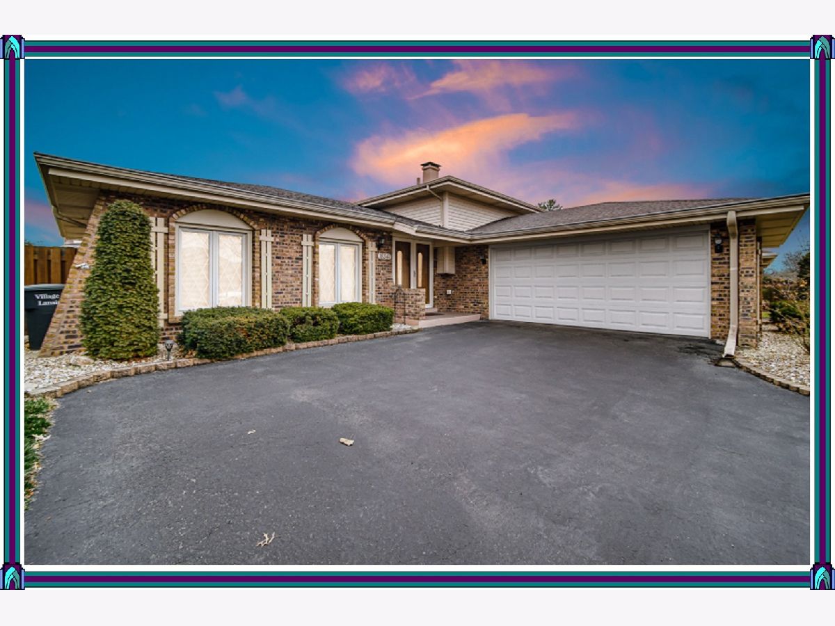 Homes Sold Country Corners Lansing Illinois, 18341 Olde Farm