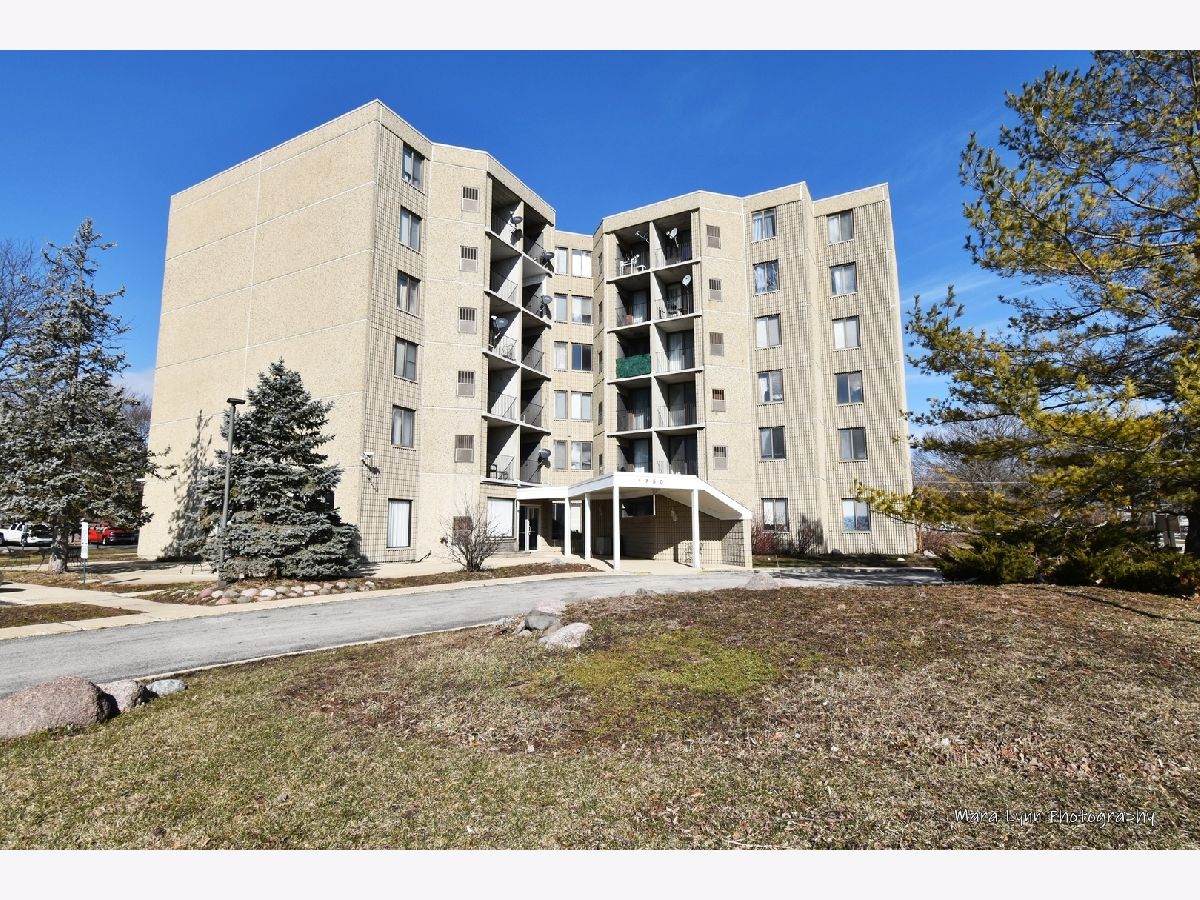 Condominiums Sold Marywood Towers Aurora Illinois, 1750 Marywood