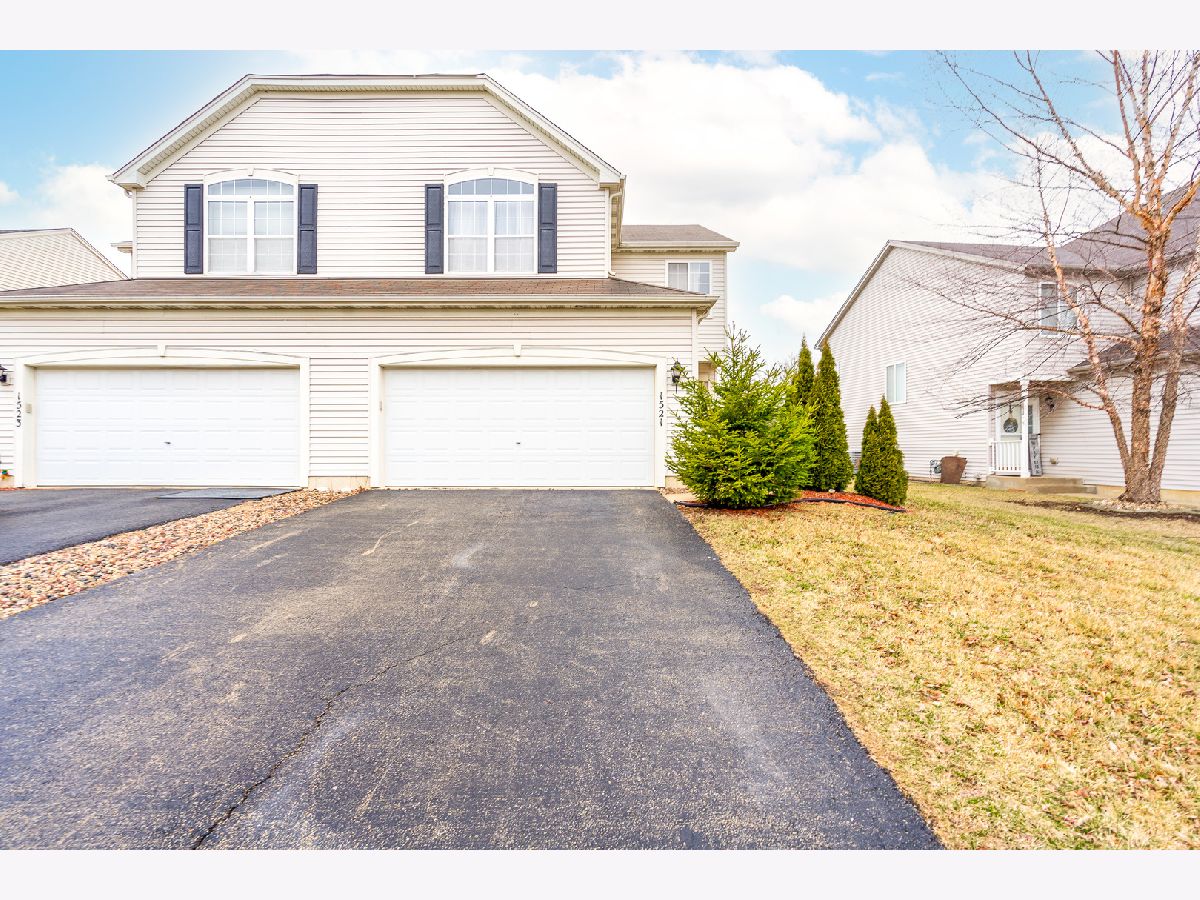 Townhomes Sold Grand Pointe Crossing Lockport Illinois, 1521 Peachtree