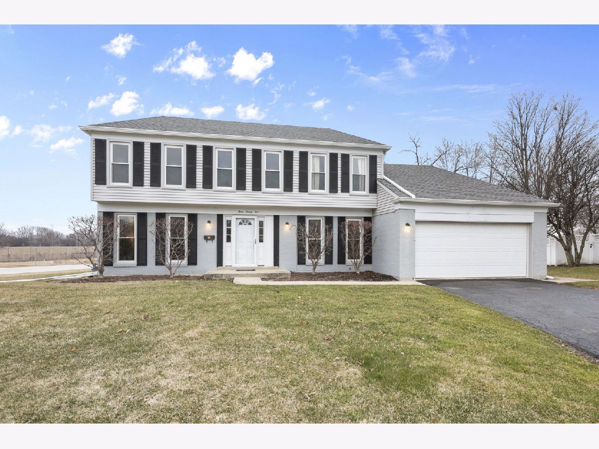 Homes Sold Buttonwood Roselle Illinois, 395 Countryside