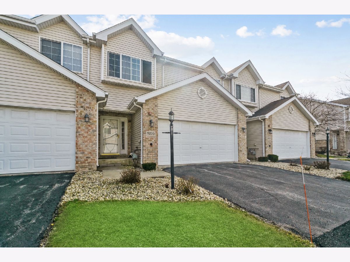 Townhomes Sold Southwick Courtyards Matteson Illinois, 5235 Southwick