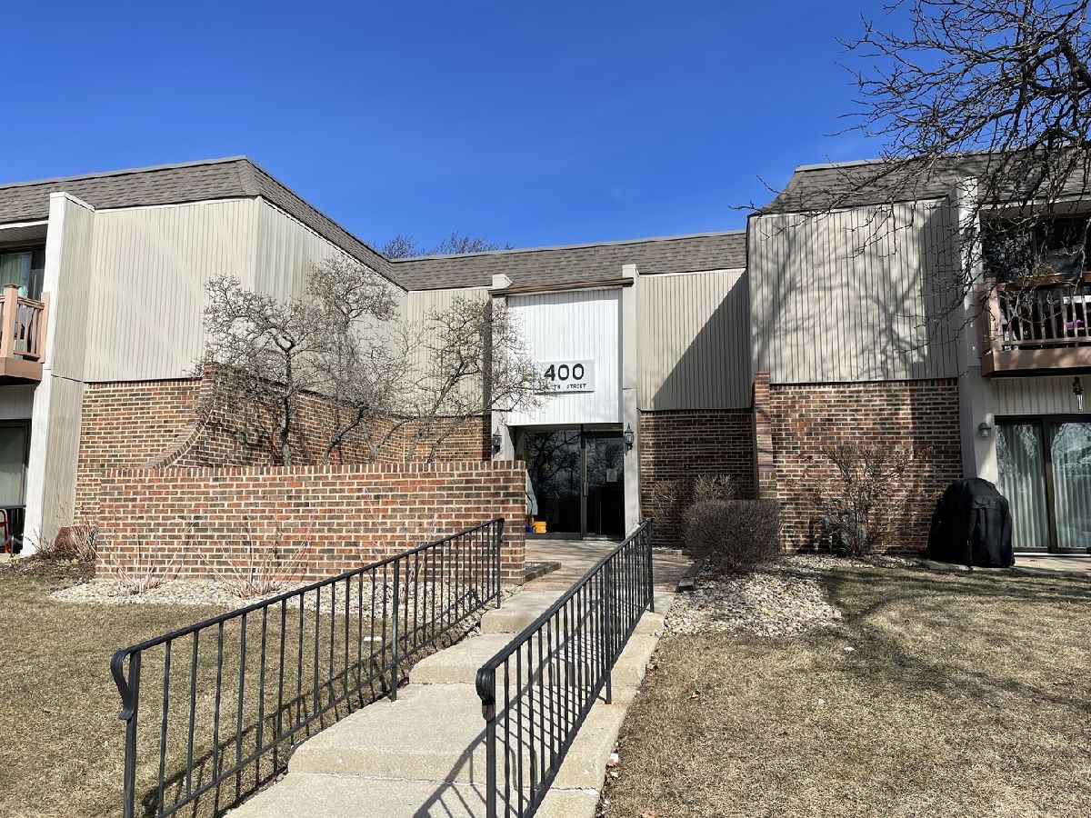 Condominiums & Homes Rented Farmingdale North Downers Grove Illinois, 400 74th