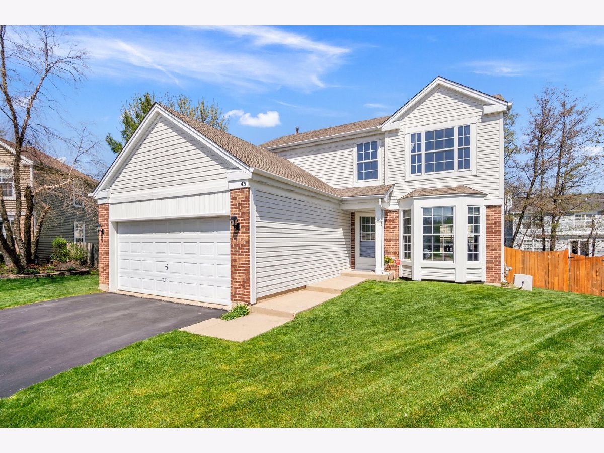 Homes Sold Cross Creek Streamwood Illinois, 43 Wildflower