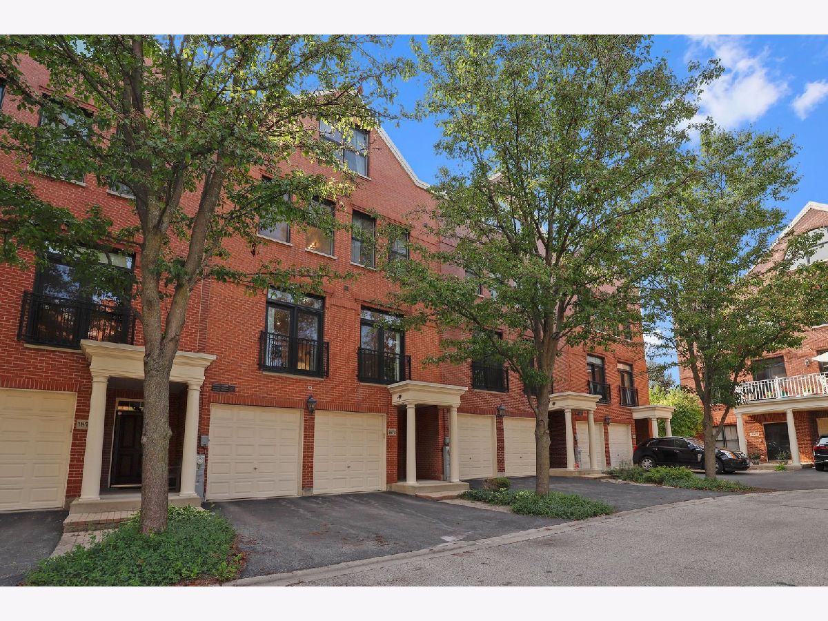 Townhomes Sold Glen Tower Crossing Glenview Illinois, 1873 Admiral