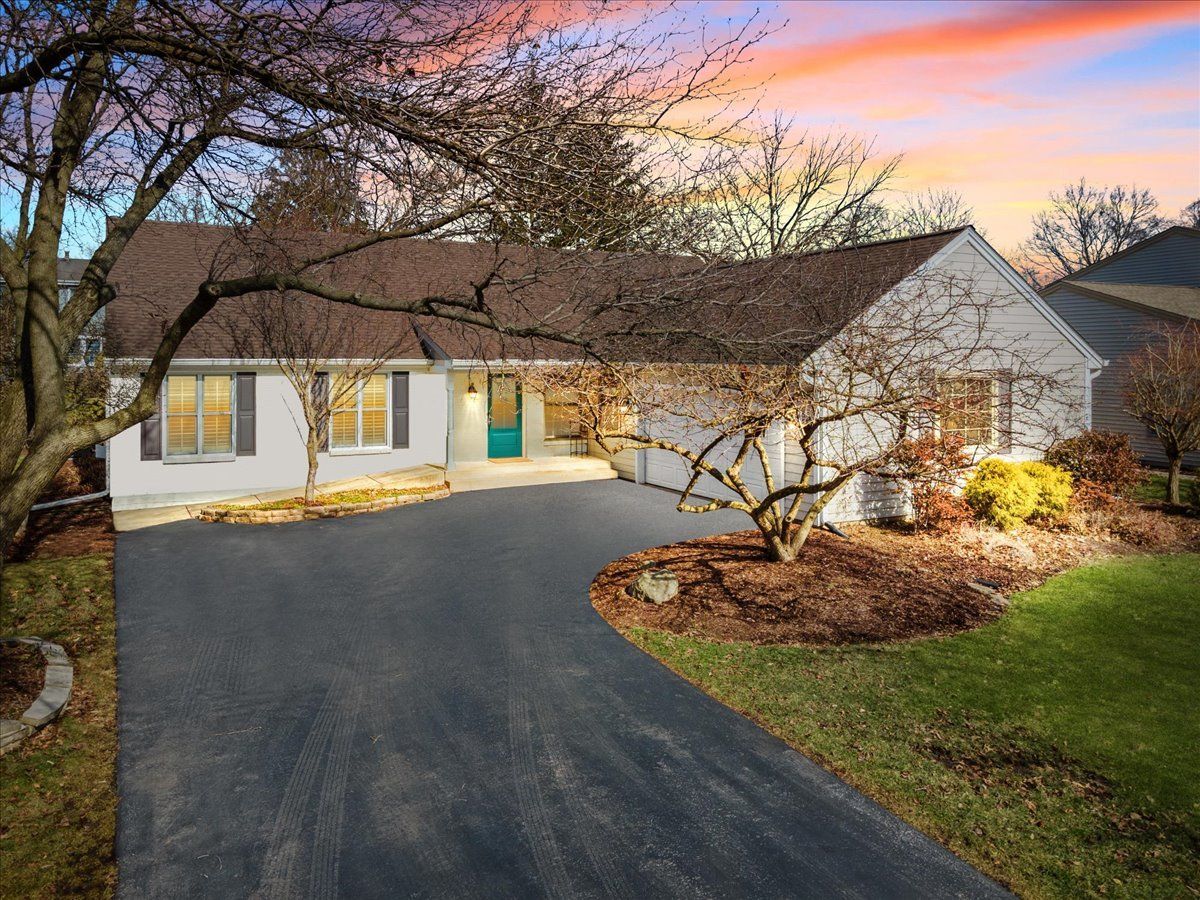 Homes Sold Pembroke Greens Naperville Illinois, 1227 Whitingham