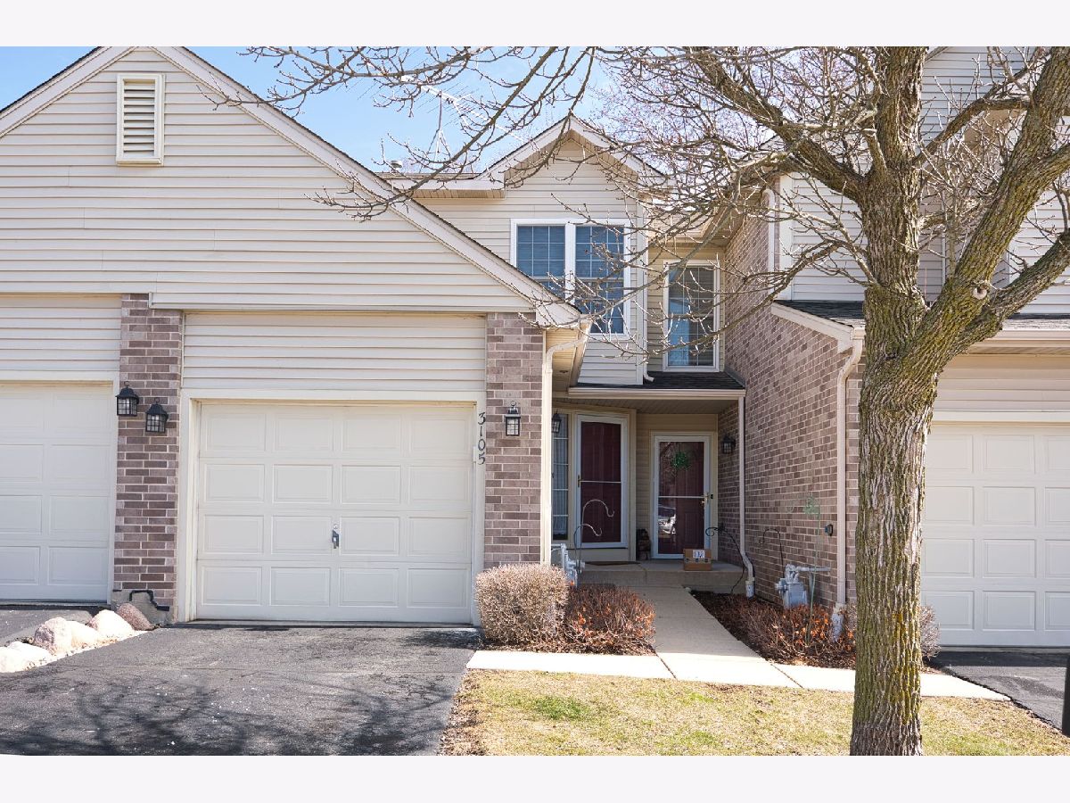 Townhomes & Condos Sold Timber Trails Mchenry Illinois, 3105 Cypress