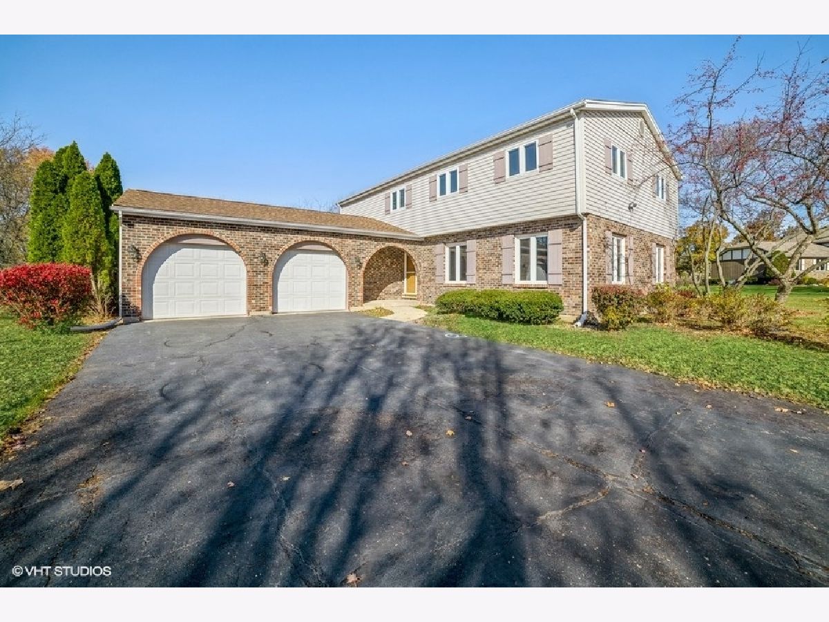 Homes Sold Brookwood Estates Bartlett Illinois, 29W440 Mercury