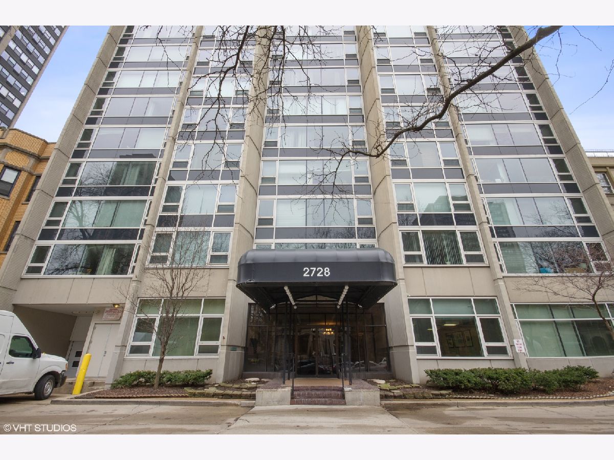 Condos & Townhomes Rented Hampden Green Chicago Illinois, 2728 Hampden