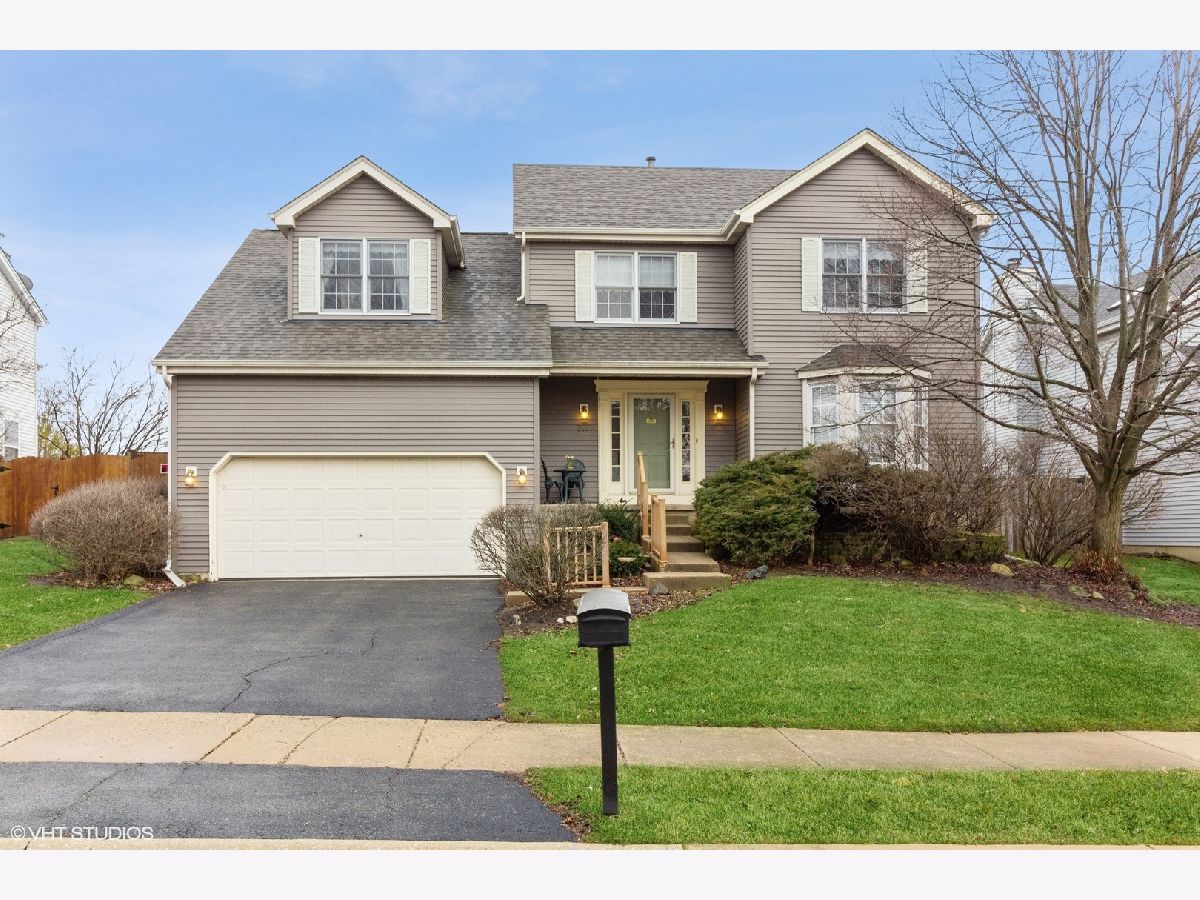 Homes Sold Pine Meadows Aurora Illinois, 711 Cooper