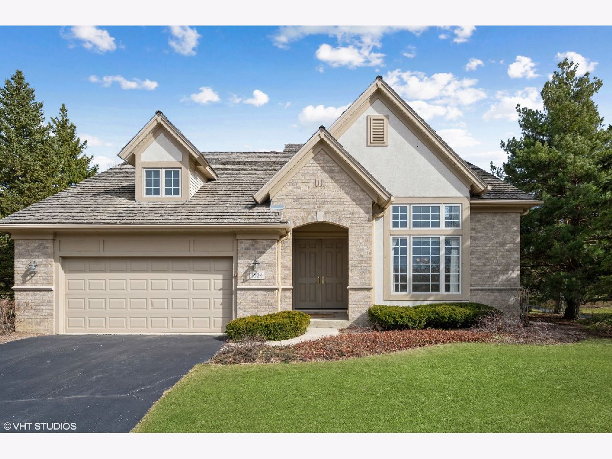 Townhomes & Condos & Homes Rented Heatherfield Glenview Illinois, 1804 Dunhill