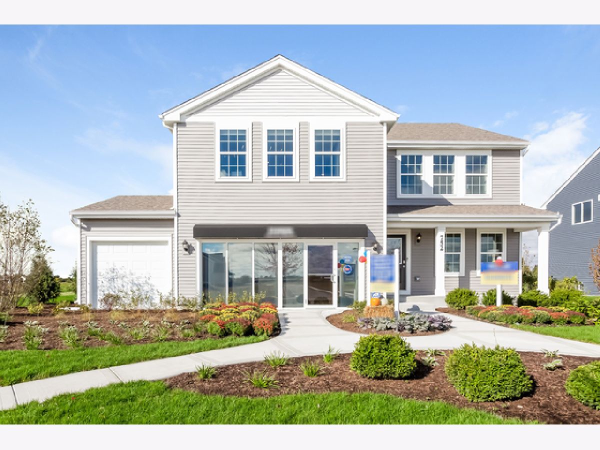 Homes Sold Ashcroft Place Estates Oswego Illinois, 752 Juniper