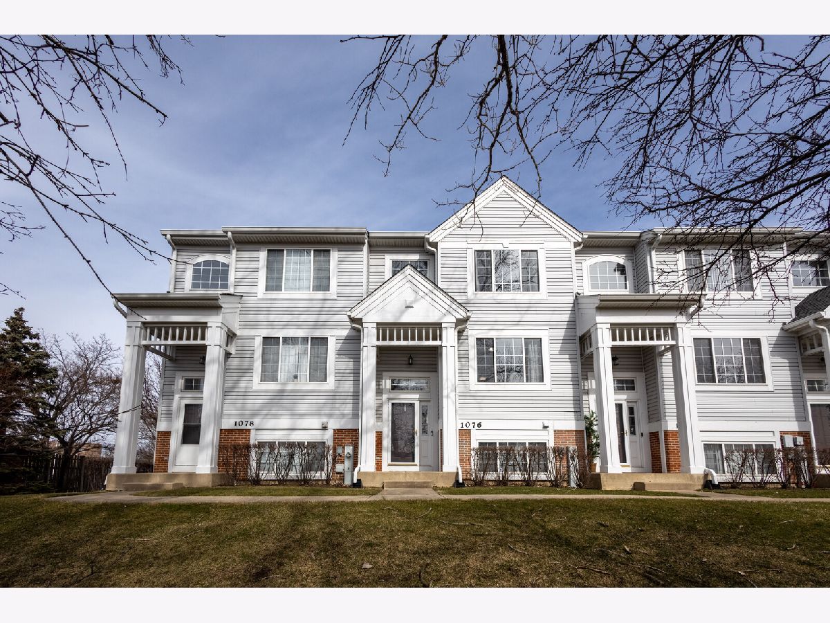 Townhomes Sold Arbor Club Elk Grove Village Illinois, 1076 Savoy