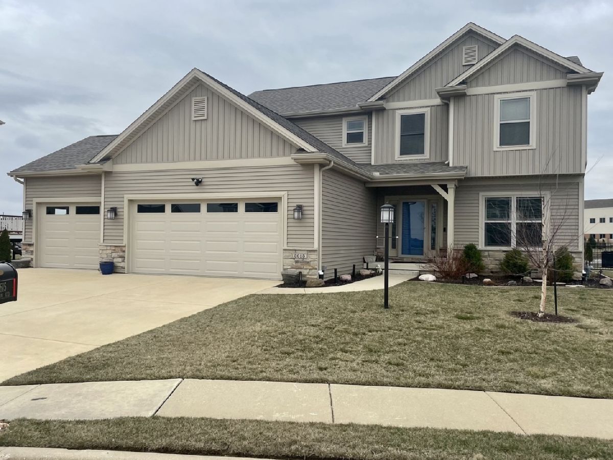 Homes & Condos & Townhomes Sold Liberty On The Lakes Champaign Illinois, 3615 Freedom