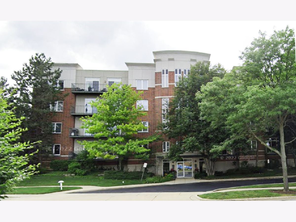 Condominiums Sold Delacourte Condominiums Buffalo Grove Illinois, 840 Weidner