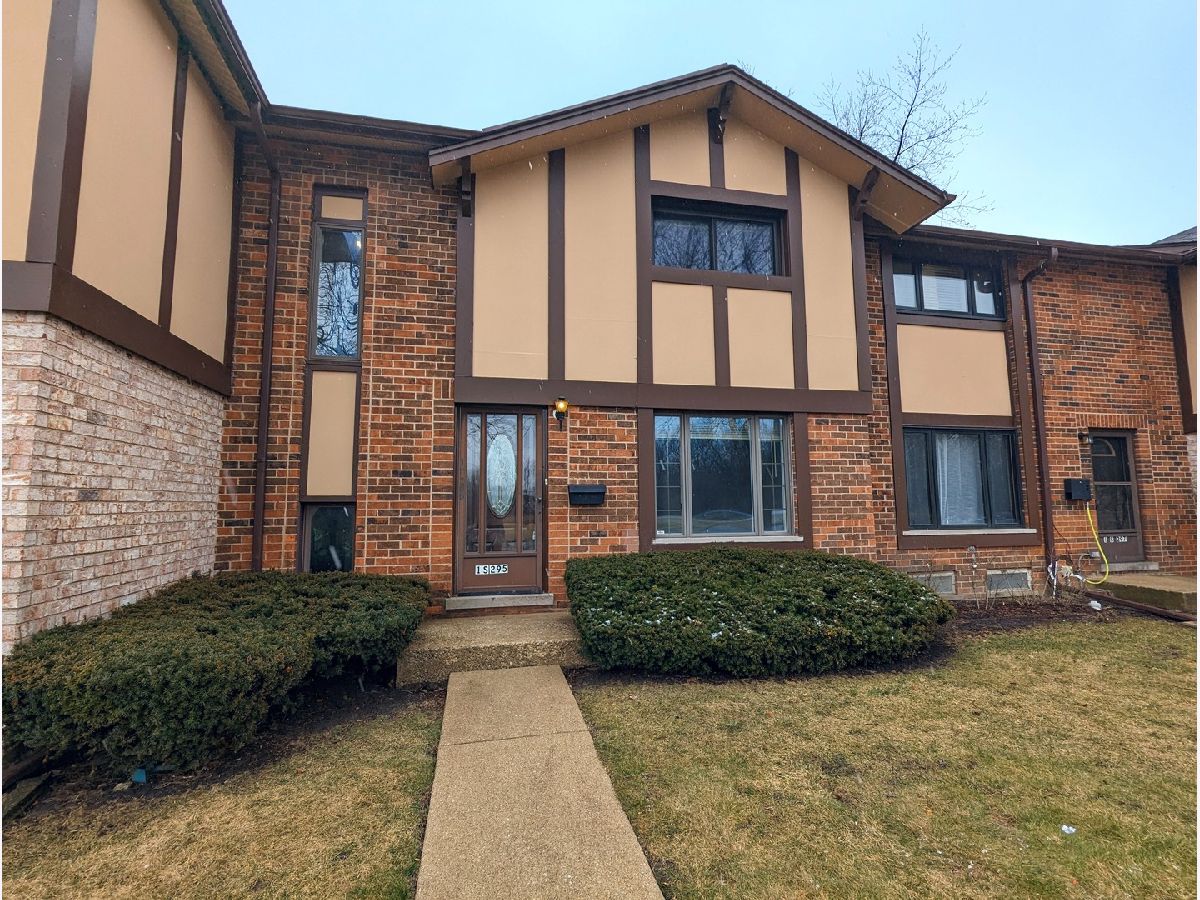 Brandywine Villa Park IL, Townhomes & Condos For Sale & For Rent