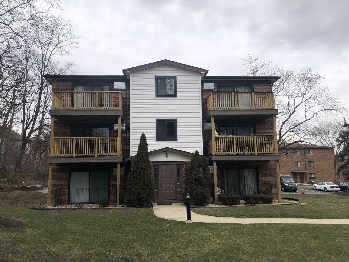Subdivision Rented Willow View Westmont Illinois, 620 65th