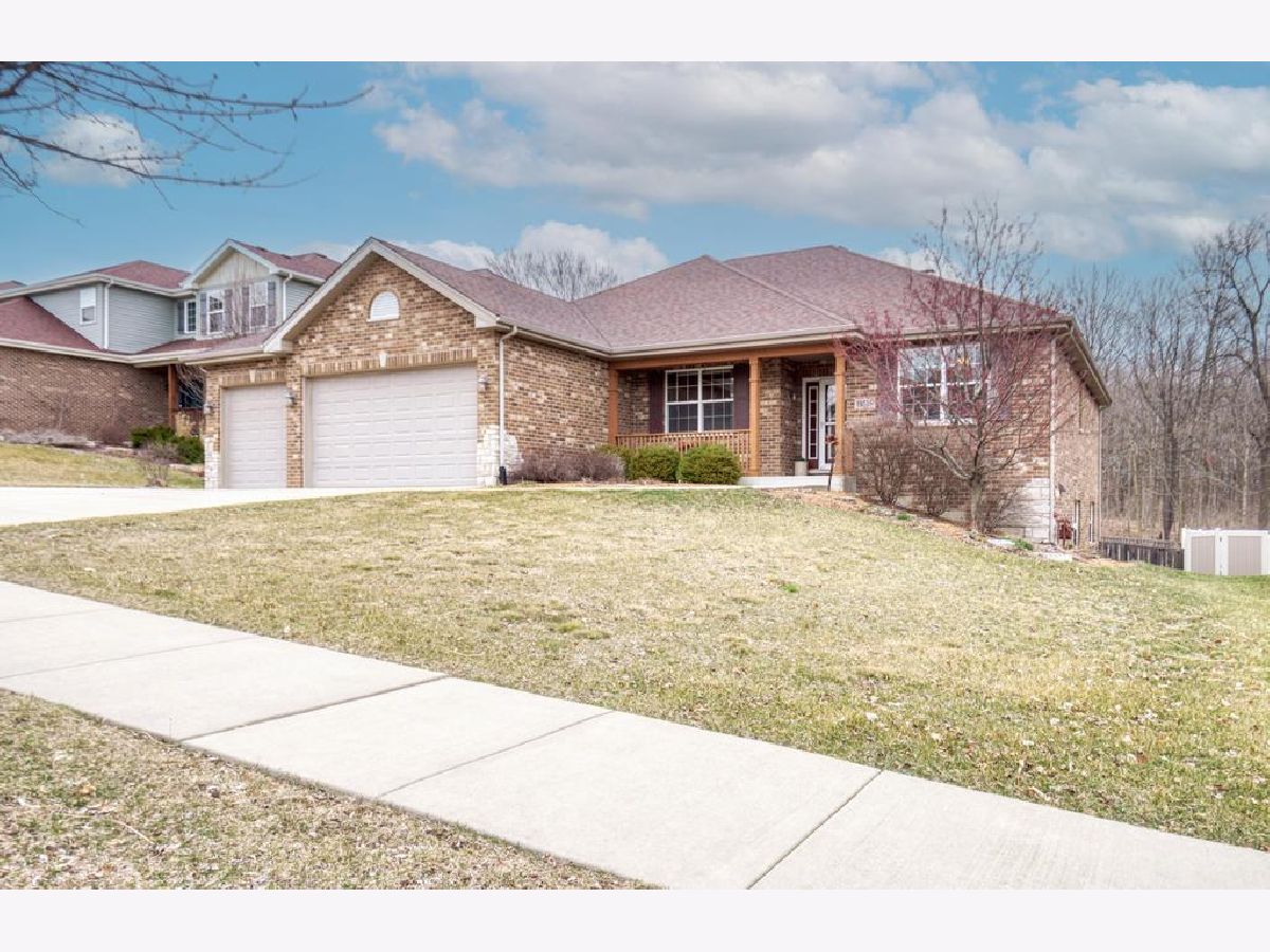 Homes Sold Maple Hill Lockport Illinois, 16535 Mckenzie